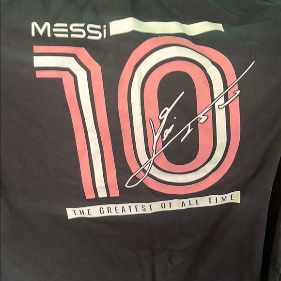 messi collection Other - NEW NEVER WORN Messi Collection TShirt size Lg
